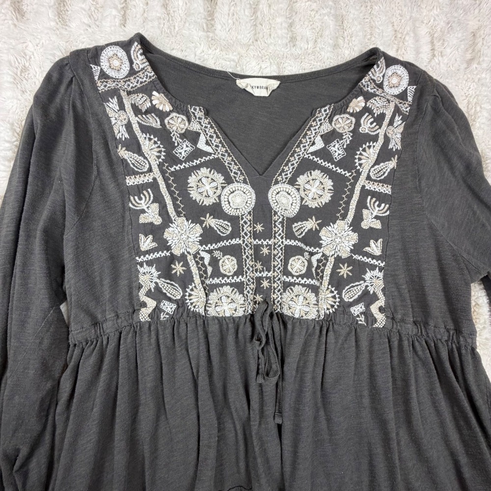 Lucky Brand Charcoal Gray Embroidered Boho Tunic Top XL Long Sleeve Peplum